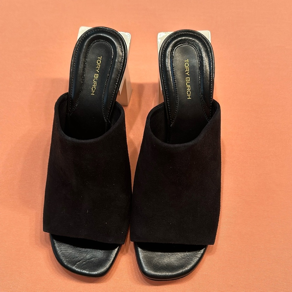 New Tory Burch Black Suede Shoes. White heels. Size 9.